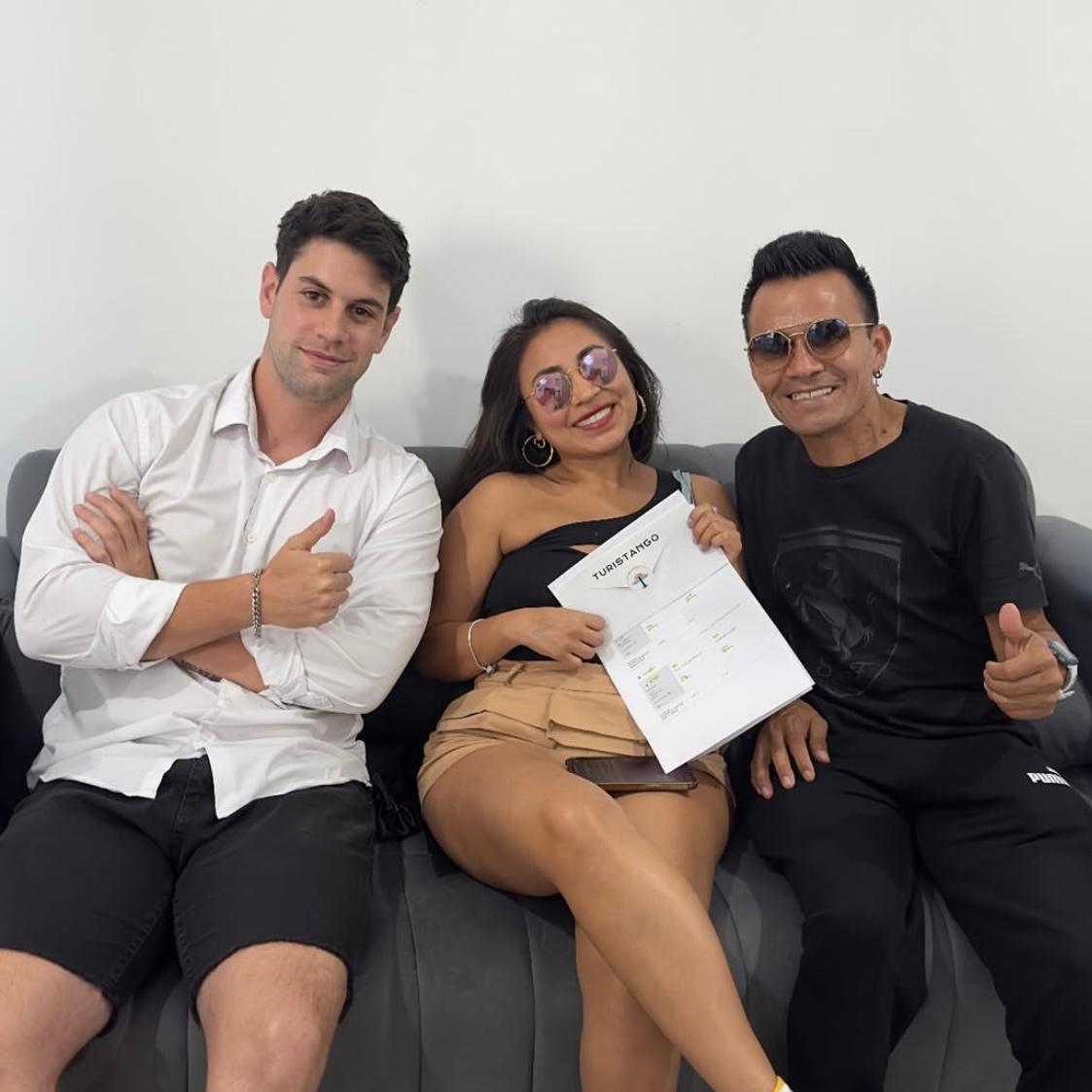 Foto con cliente 1